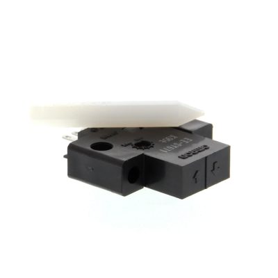 EE-SY671